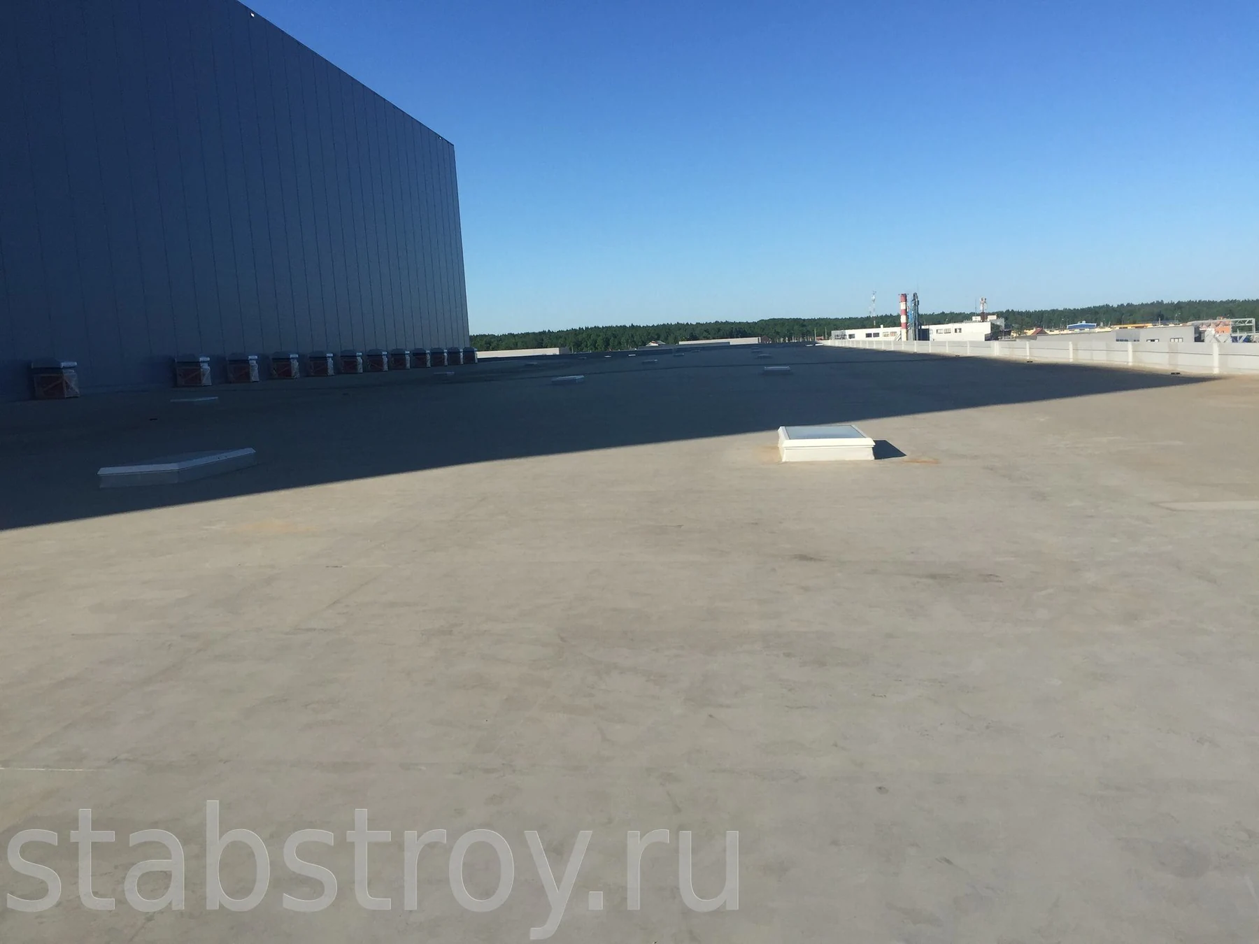 Мягкая кровля складов IKEA в Есипово
