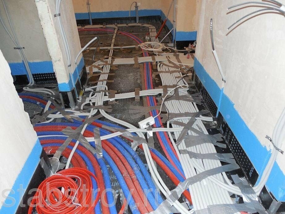 Гидроизоляция плиты перекрытия и монтаж инженерных систем